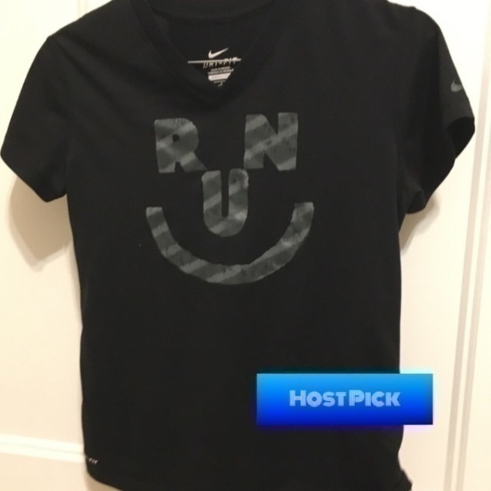 Nike Girls size large  run black shirt